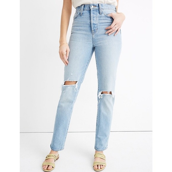 Madewell Denim - Madewell Classic Straight Jeans Size 25 Distressed Light Wash High‎ Rise Denim